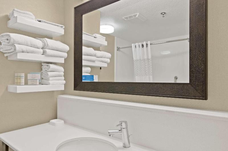 Hampton Inn Mount Dora - photo 12