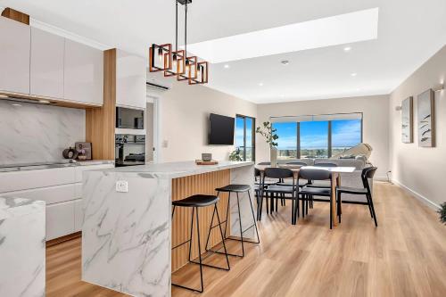 Gathering Tides For Group Getaways By The Beach — Normanville