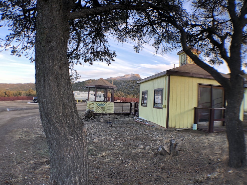 Tower 64 Motel & RV - photo 116