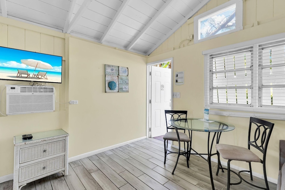 Tropical Cottages - photo 98