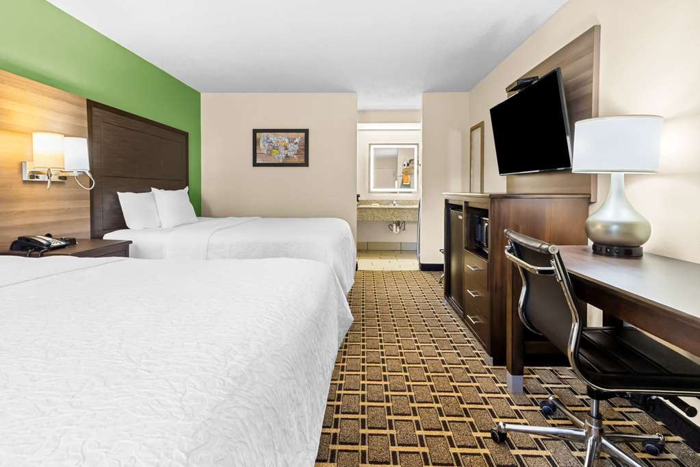 Econo Lodge Russellville in Russellville, United States