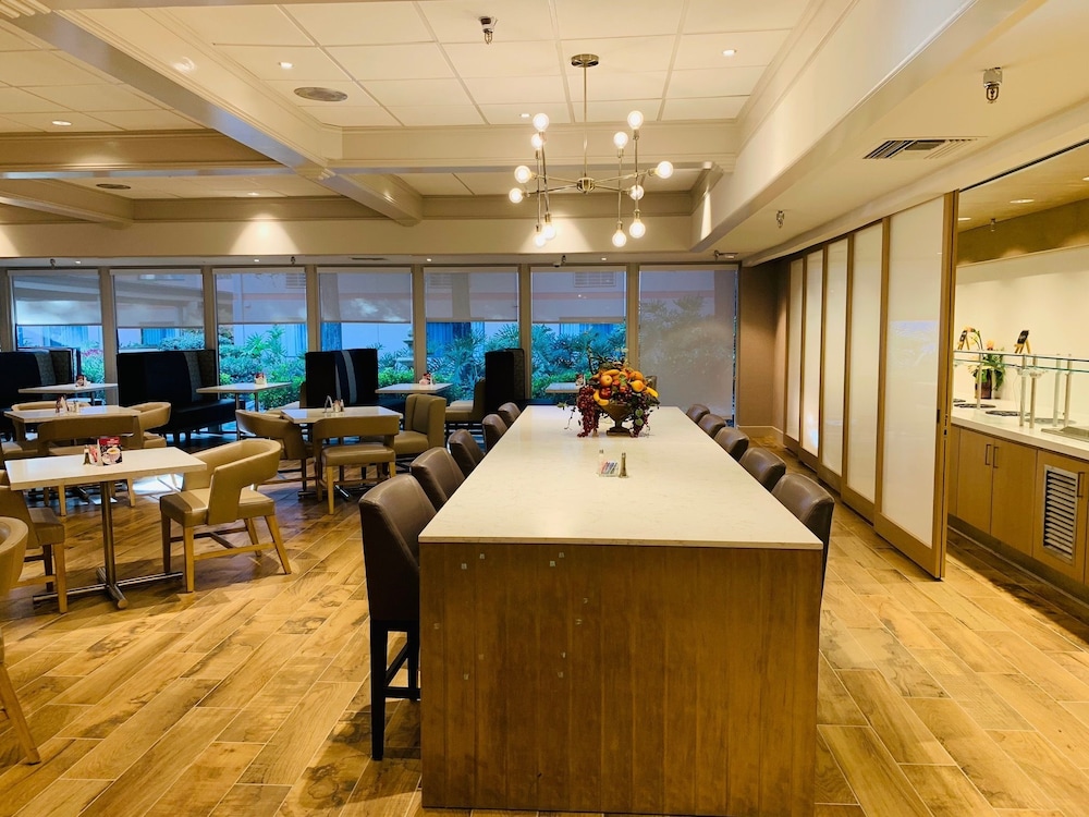 Crowne Plaza Silicon Valley N Union City - photo 26