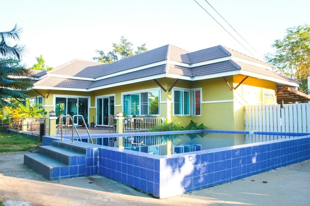 Phutien Resort — hotel in Chiang Rai