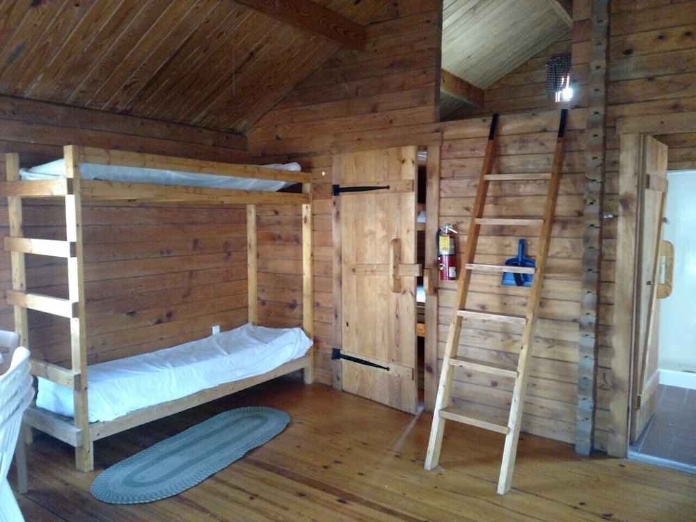 Sun Valley Camping and RV Resort - photo 8