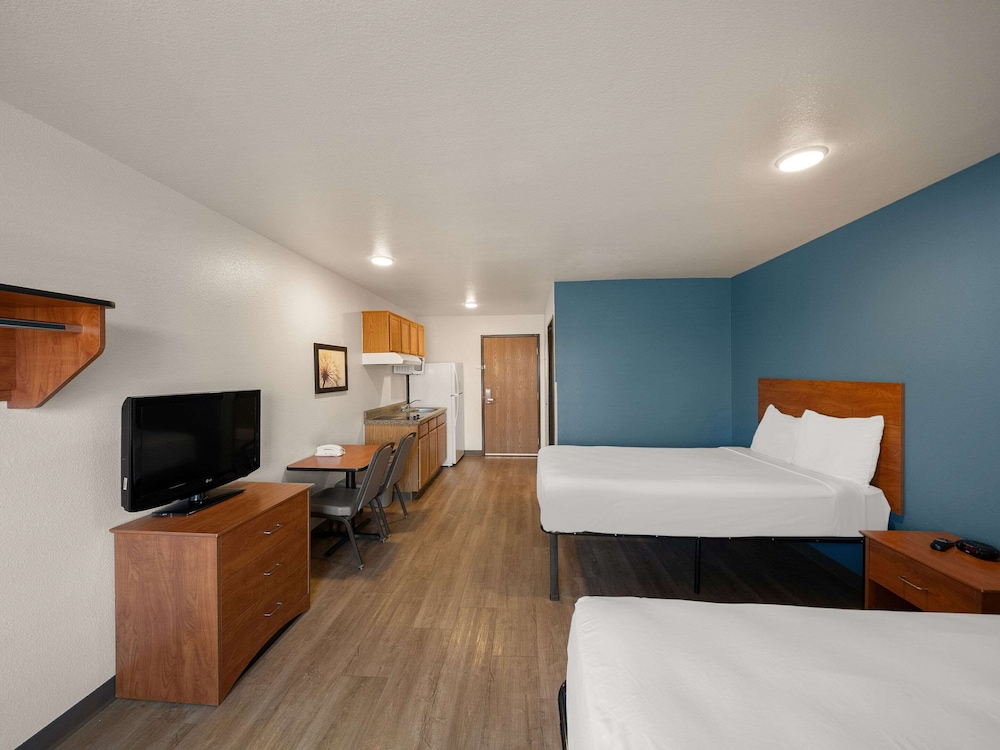 WoodSpring Suites Rockwall East Dallas - photo 8