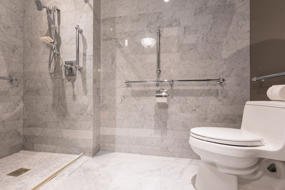 Waldorf Astoria Chicago - photo 65