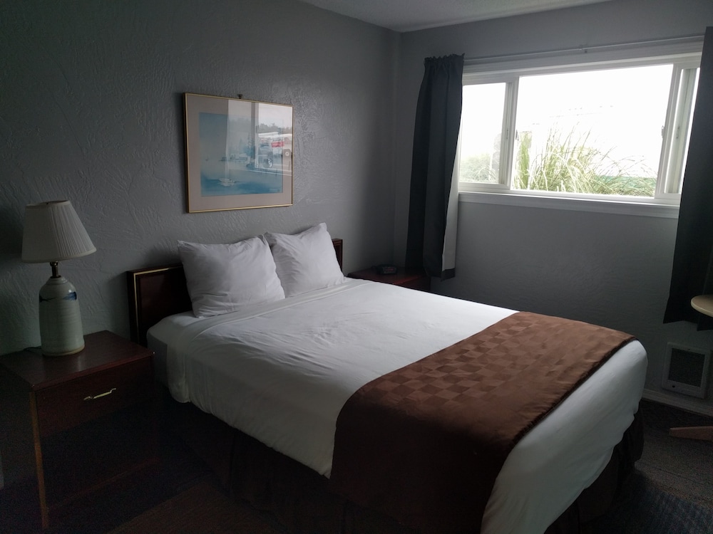 Ocean Shores Inn & Suites - photo 15