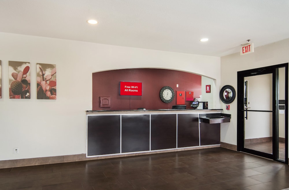 Red Roof Inn Fort Worth Saginaw - photo 6