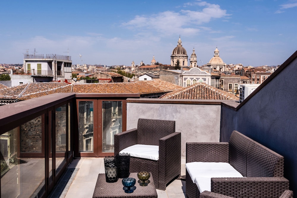 Vecchio Bastione with Terrace by Wonderful Italy — 4-Star Luxury Hotel in Catania, Italy