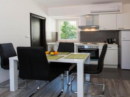Villa Mia One Bedroom Apartment With Balcony