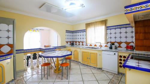 Belem Al 6 P - last minute hotel in Denia