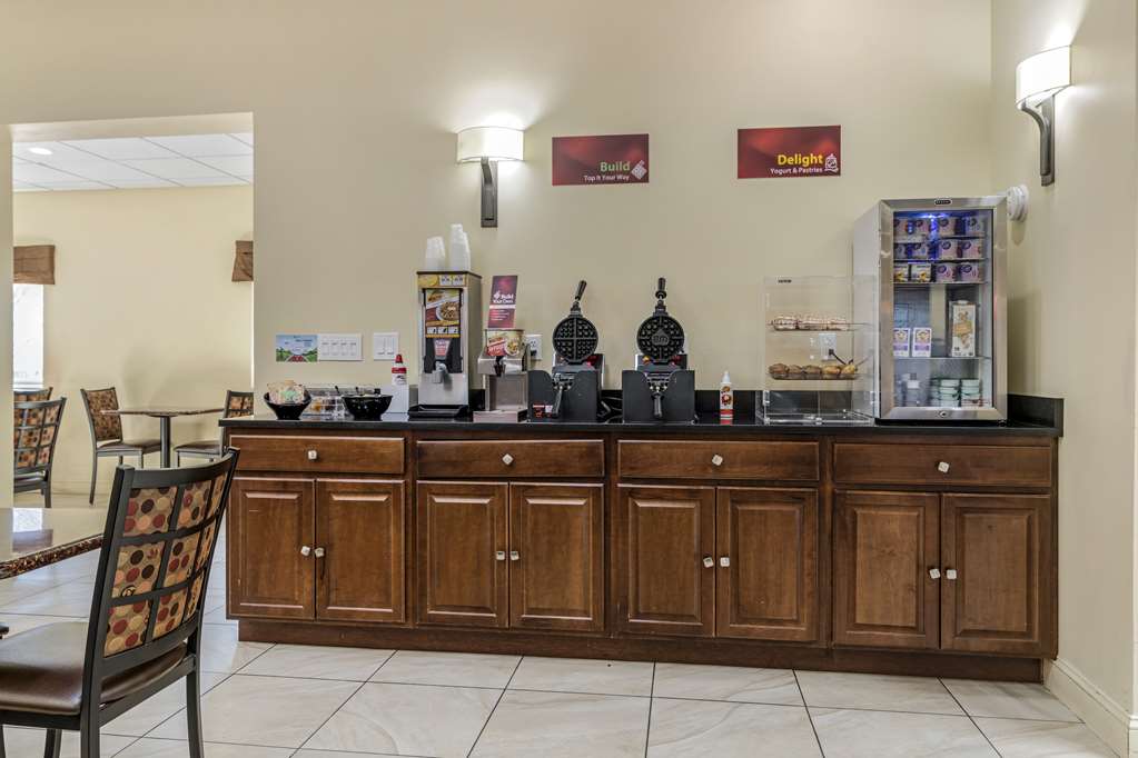 Best Western Plus Augusta Civic Center Inn - photo 12