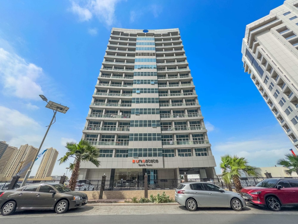 Silkhaus Uniestate Sports Tower DSC — 4-Star Luxury Hotel in Dubai, United Arab Emirates