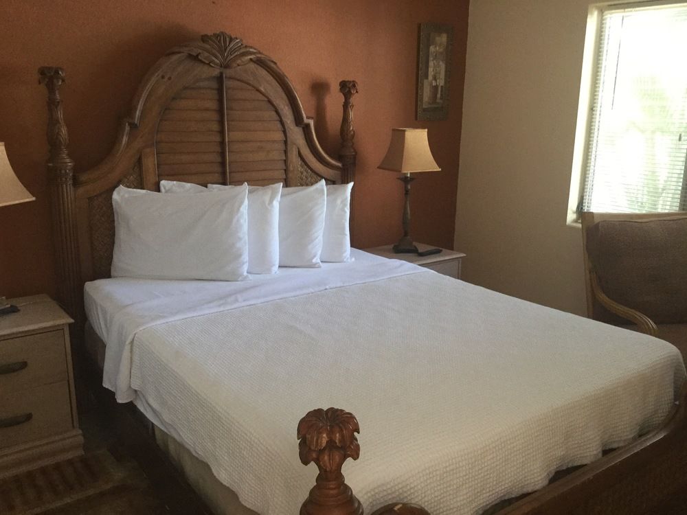 Amber Tides Motel - photo 9