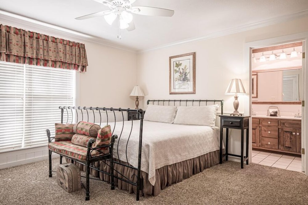 Whitestone Inn - photo 14