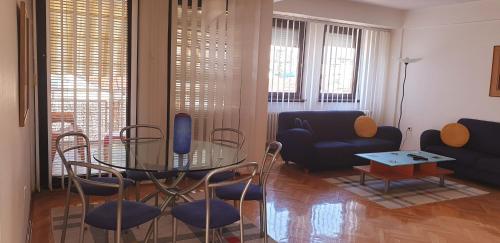 Spectacular apartment in Skopje City Mall area — 4-Star Luxury Hotel in Skopje, Republic of Macedonia