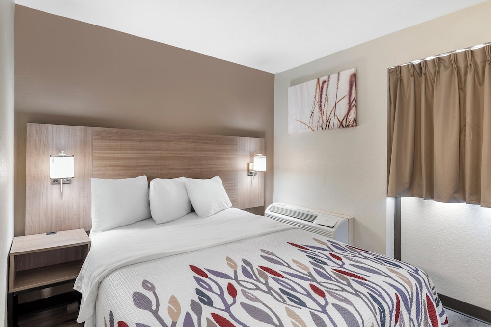 Red Roof Inn Doswell Kings Dominion - photo 16