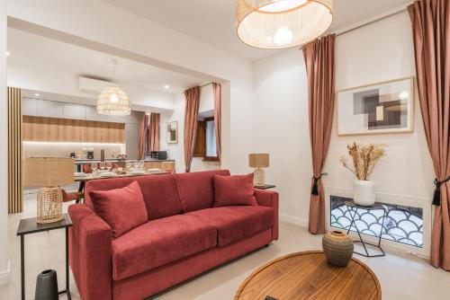 The Best in Rome Orologio — 4-Star Luxury Hotel in Rome, Italy