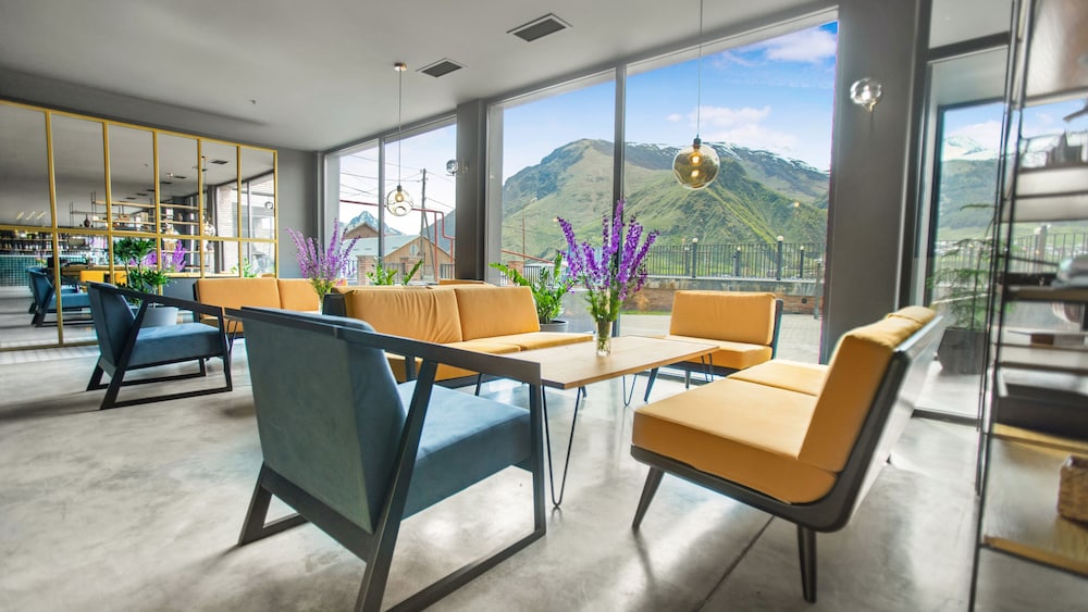 Hotel Memoir Kazbegi by DNT Group — Step'antsminda — photo 3