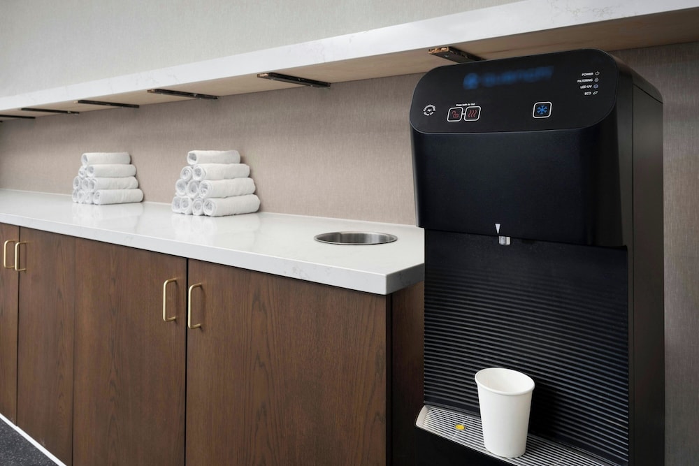 Courtyard by Marriott Pasadena Old Town - photo 42