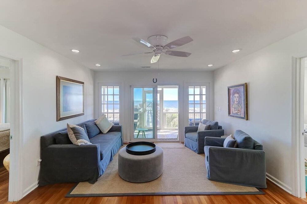 1619 E Ashley Namastay Oceanfront 4 Bedrooms - photo 16