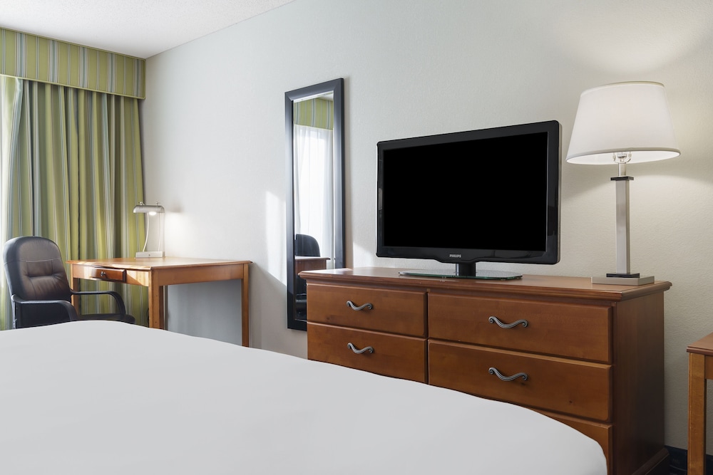 Thousand Hills Resort Hotel - photo 43
