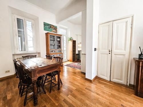 Titus House nelle vicinanze del Colosseo — 4-Star Luxury Hotel in Rome, Italy