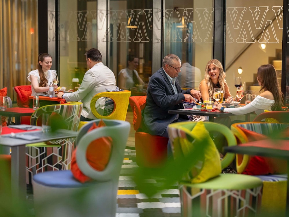 מזון ומשקאות