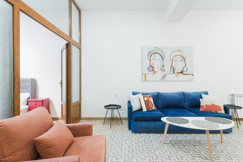 Meidan Bazaar Prime Location Apartment
