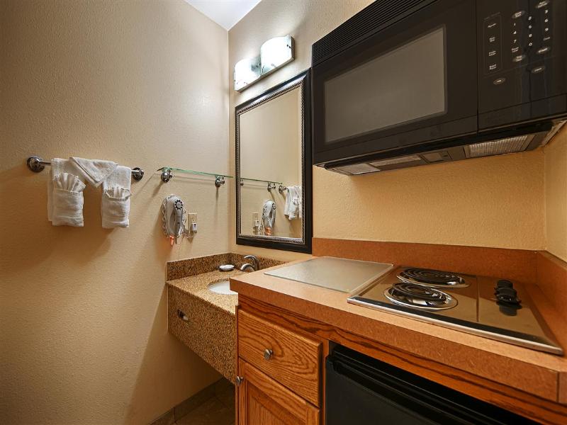 Best Western Poway San Diego Hotel - photo 13