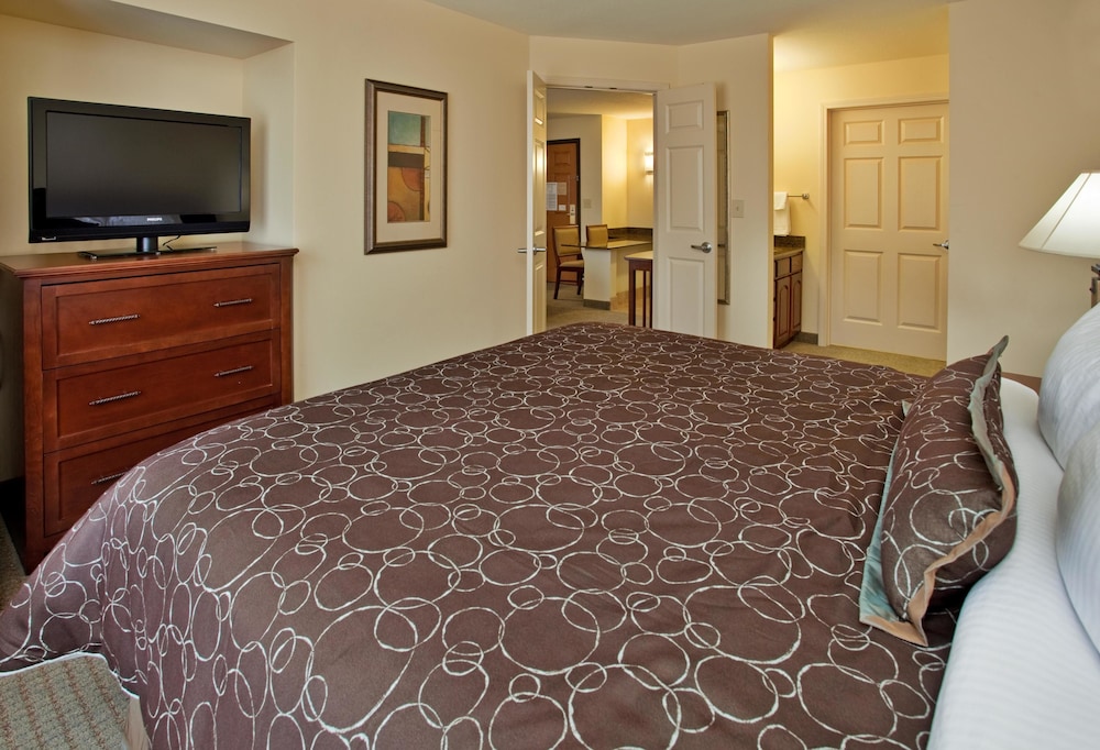 Staybridge Suites Kansas City Independence an IHG Hotel - photo 2