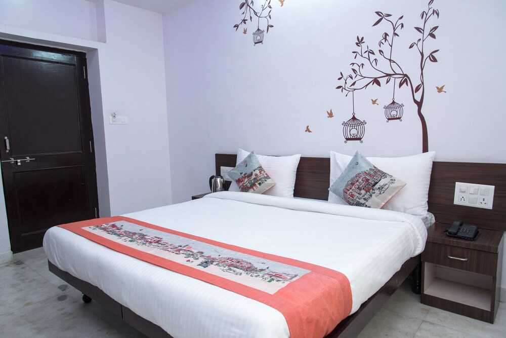 Hotel Kalika Palace - last minute hotel in Udaipur