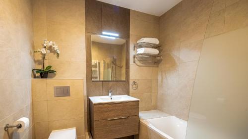 L'O Rouge Apt A101 BO Immobilier Multipass A tAc en option au tarif de 3euros par jour et par personne — 4-Star Luxury Hotel in Chatel, France