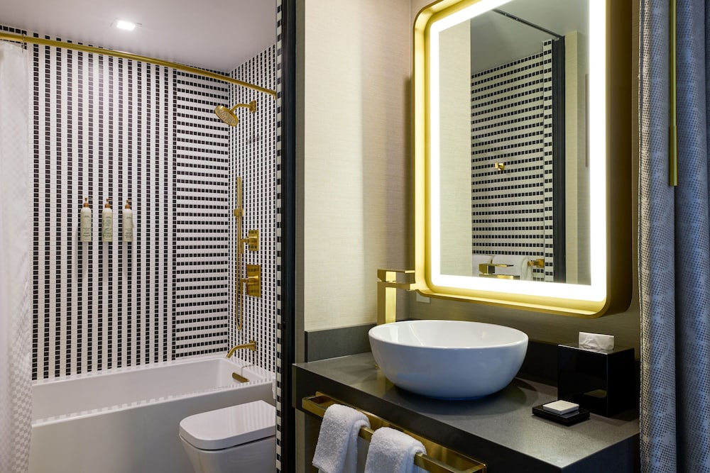 Renaissance New York Harlem Hotel - photo 23