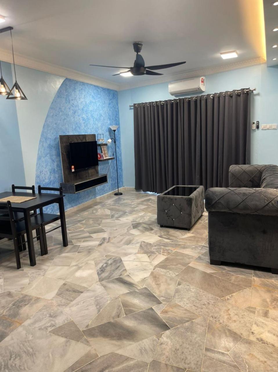 Marina View Villas Pinnacle Guest House — 4-Star Luxury Hotel in Port Dickson, Malaysia