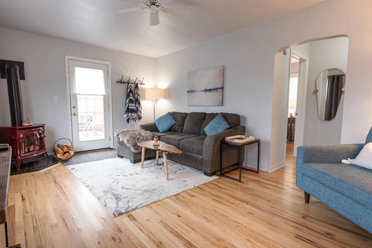 Serendipity Cottage — 4-Star Luxury Hotel in Joseph, United States