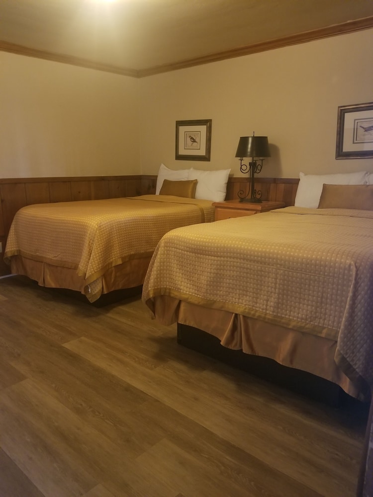 Kernville Inn - photo 14