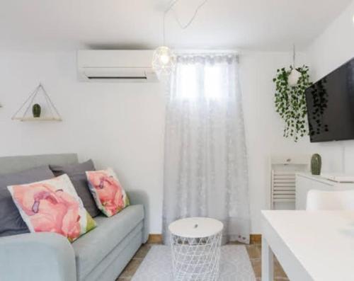 Cozy Apartmento in Lavapies Sal34