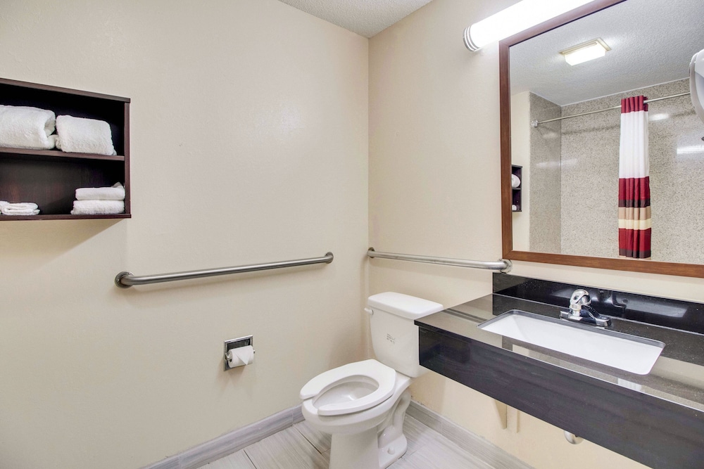Red Roof Inn Franklin KY - photo 23