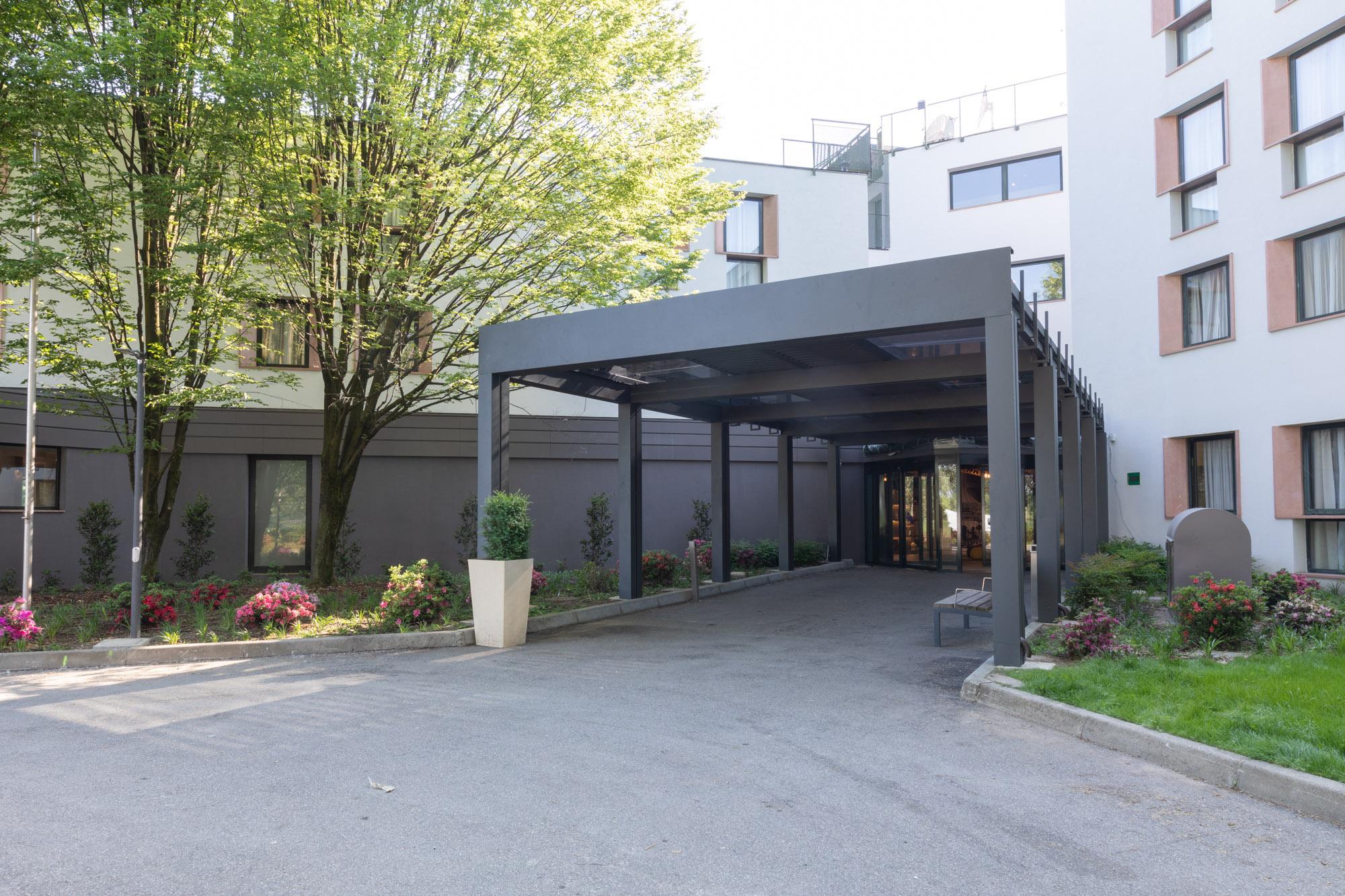 Holiday Inn Milan Linate Airport — hotel near Milano Linate Airport