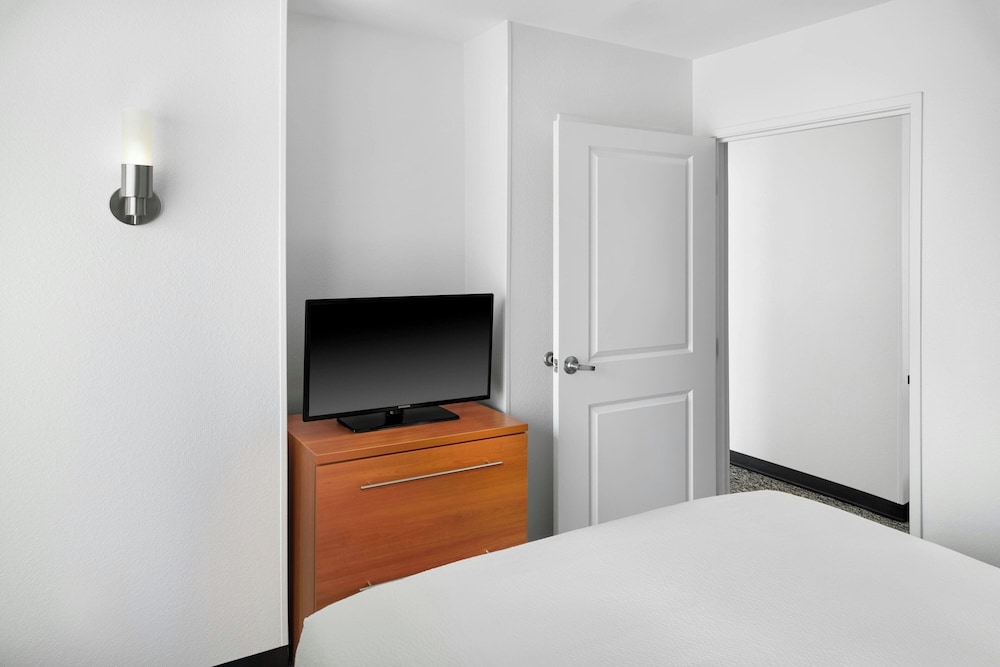 TownePlace Suites by Marriott Detroit Troy - photo 7