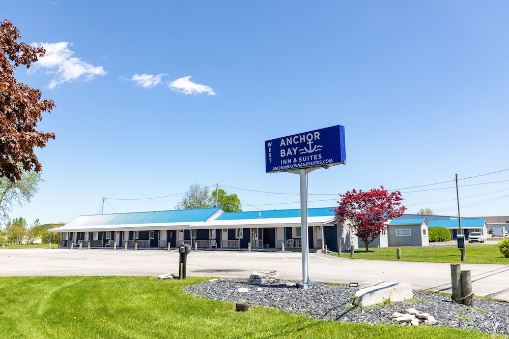 Anchor Bay Inn and Suites in Sandusky, United States