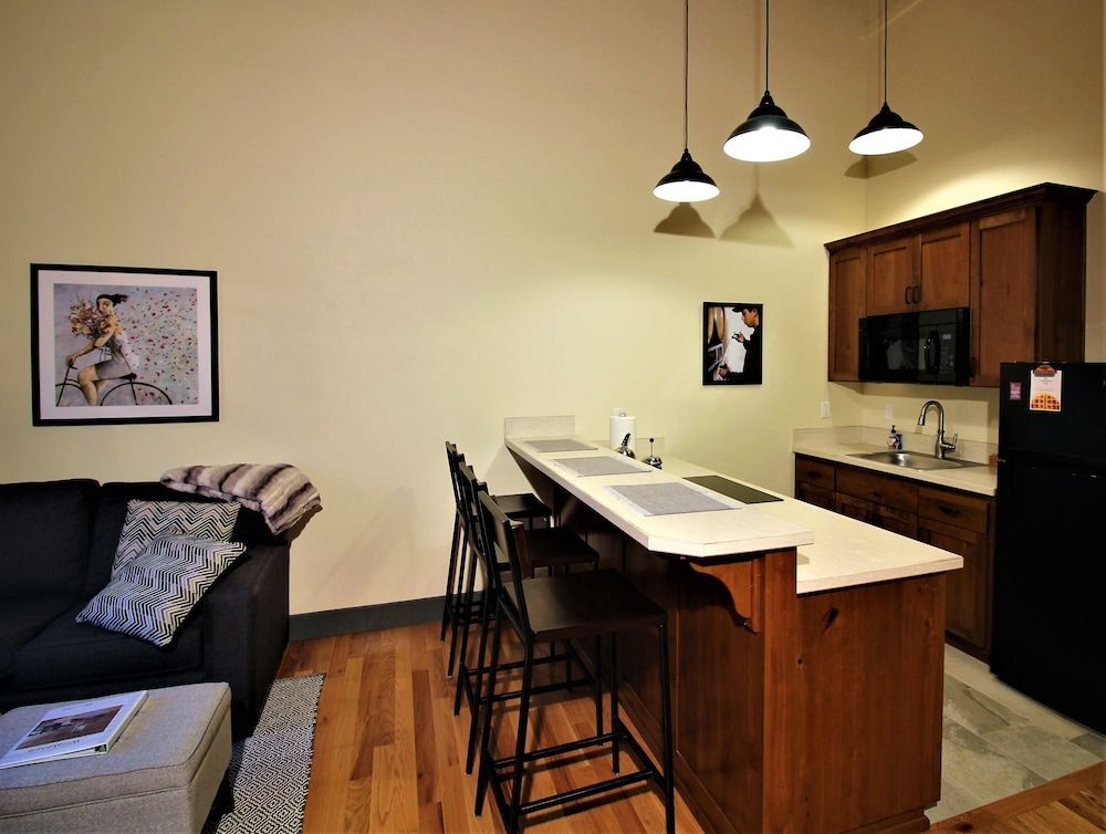 Amity Flats - photo 16