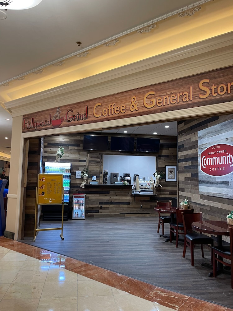Hollywood Casino Tunica - photo 24