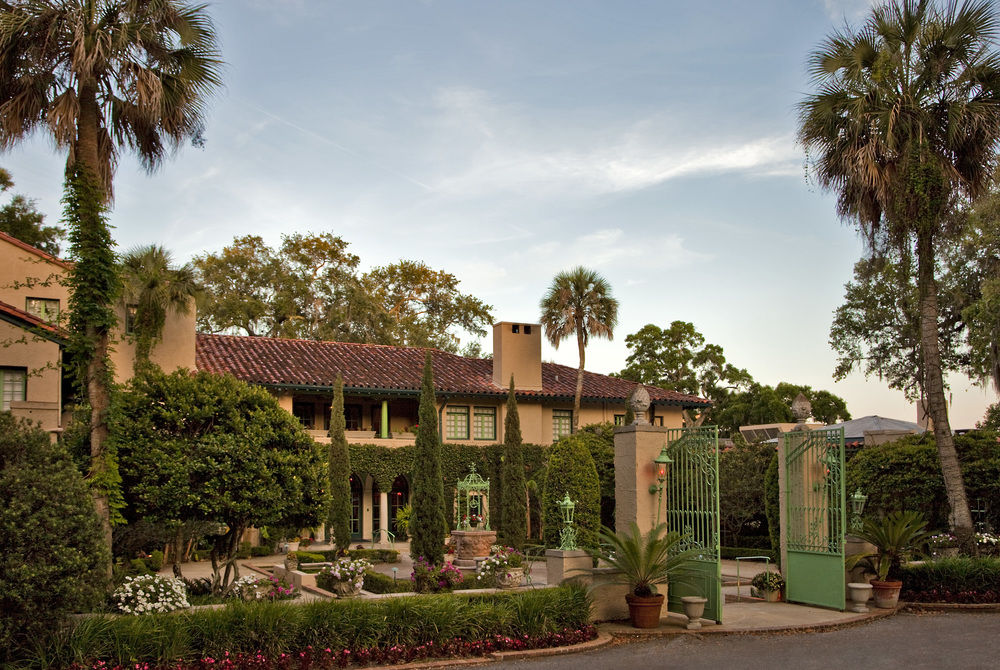Club Continental - featured photo