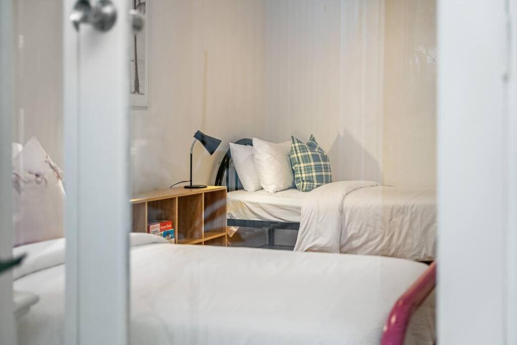 Sun & Salt West Beach Family Friendly Wifi — hotel in West Beach