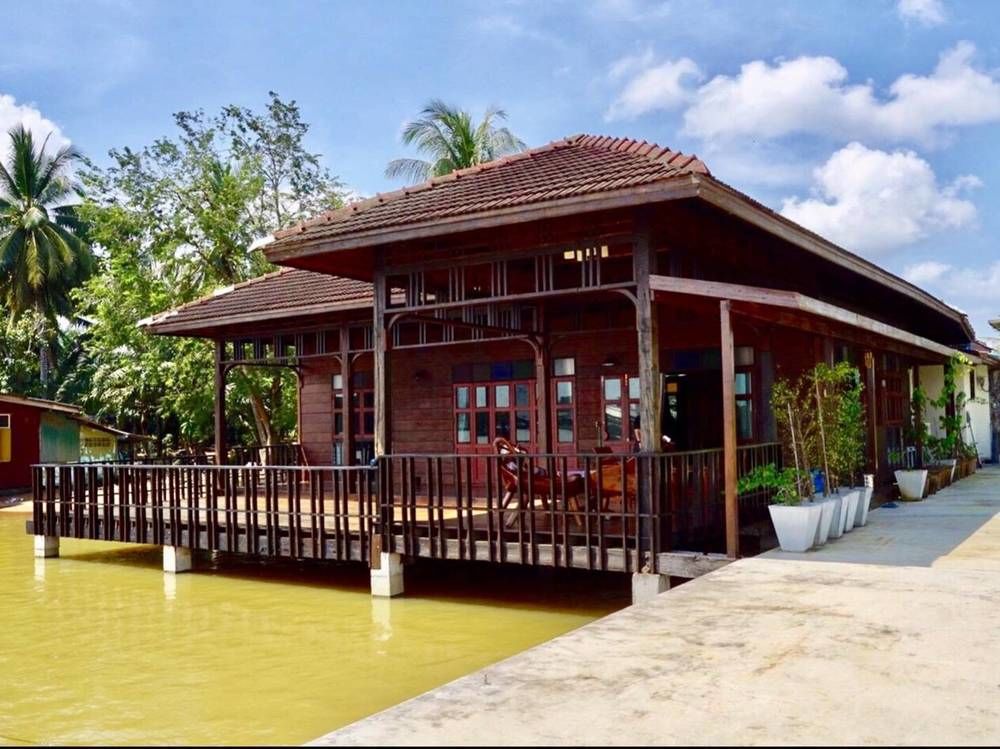 Coco Hut - last minute hotel in Surat Thani