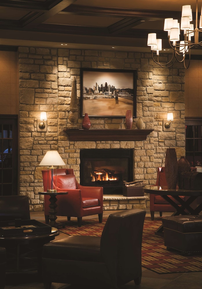 DoubleTree by Hilton Cincinnati Airport - photo 2