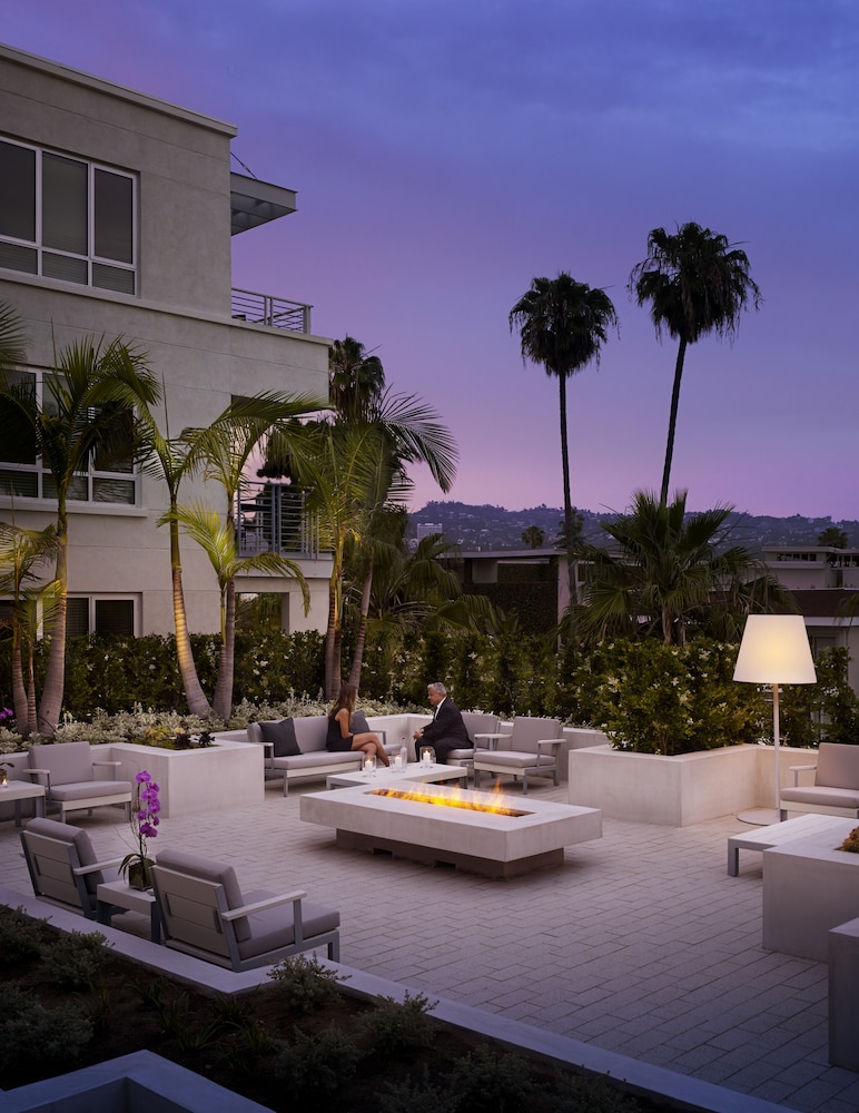 AKA Beverly Hills - photo 30