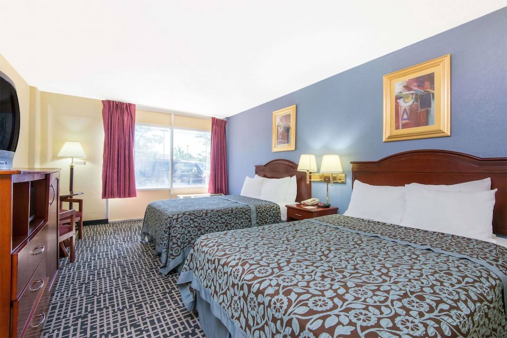 Blue Way Inn & Suites Wichita East - photo 15